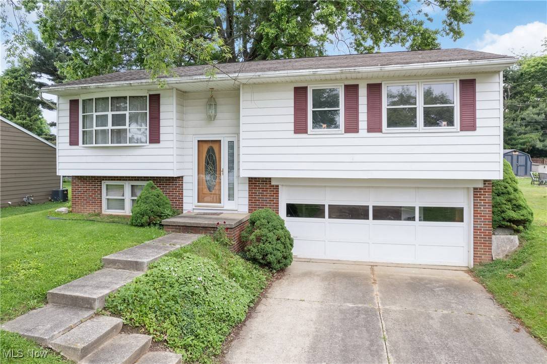 Wooster, OH 44691,923 Mindy LN