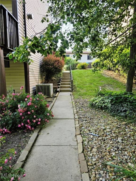 Middleburg Heights, OH 44130,7428 Pine River CT #C 48