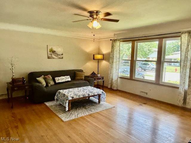 Parma Heights, OH 44130,6984 Greenbriar DR