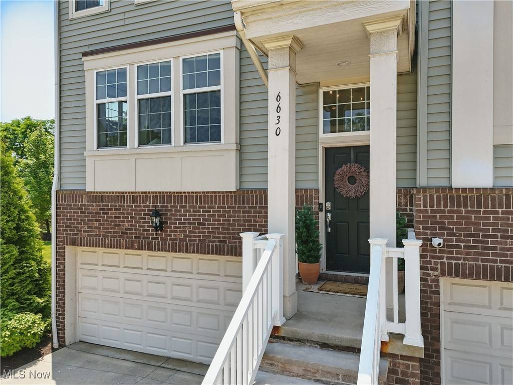 Pepper Pike, OH 44124,6630 Park Pointe CT