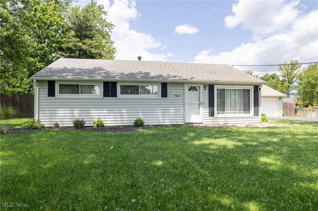 Twinsburg, OH 44087,9868 Ridgewood DR