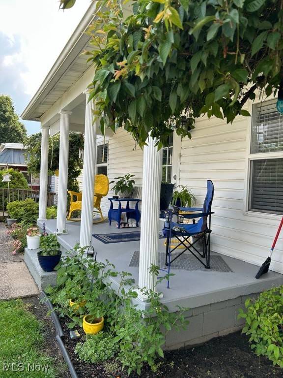 St Marys, WV 26170,109 3rd ST