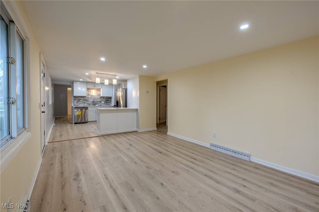Eastlake, OH 44095,34690 Beach Park AVE