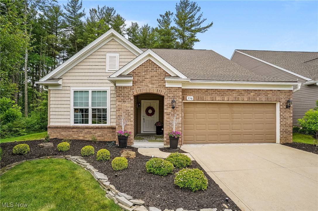 Akron, OH 44321,556 Heritage Woods DR