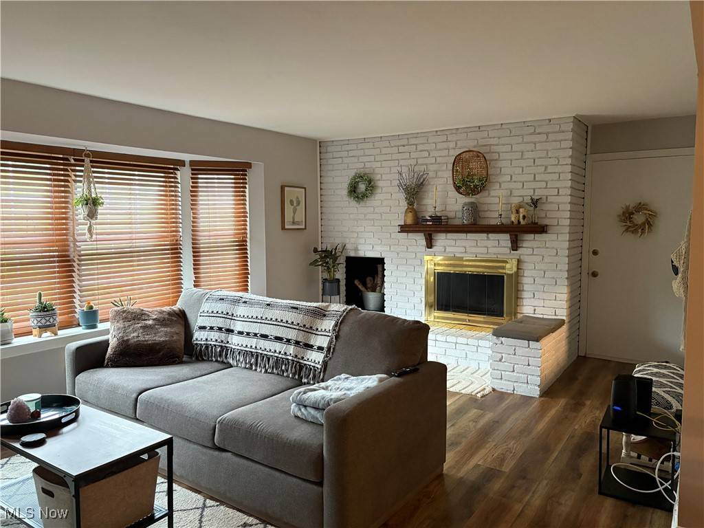 Brecksville, OH 44141,7010 Carriage Hill DR #104