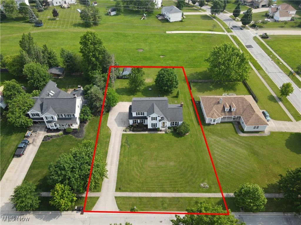 Macedonia, OH 44056,220 Long RD