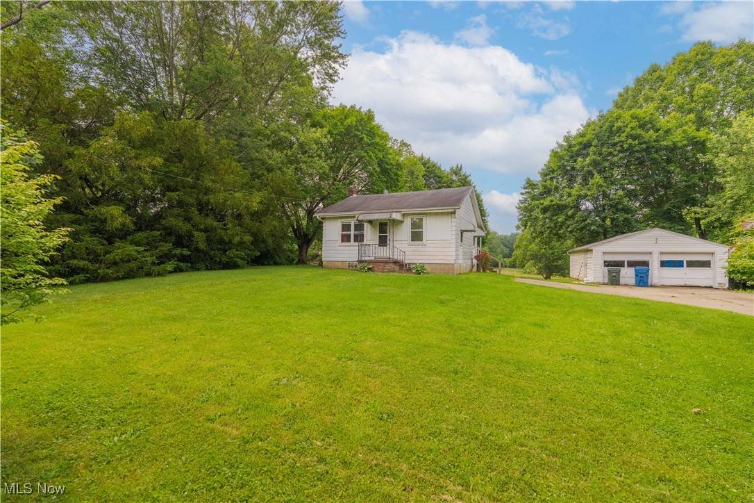 Akron, OH 44319,638 Moore RD