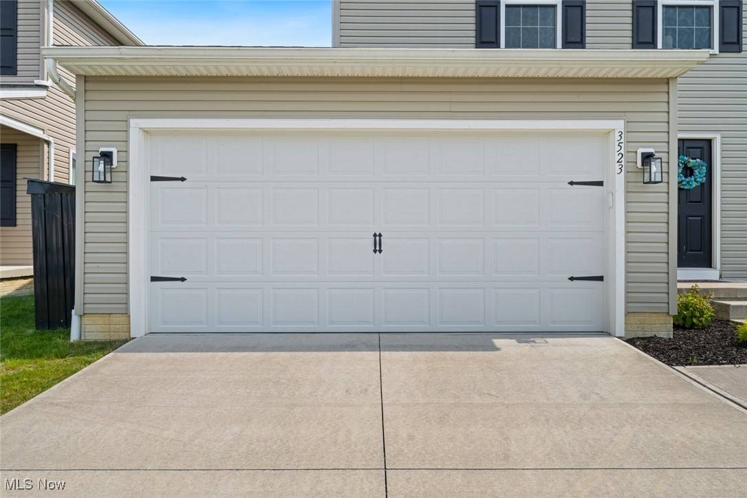 Lorain, OH 44053,3523 Magnolia DR