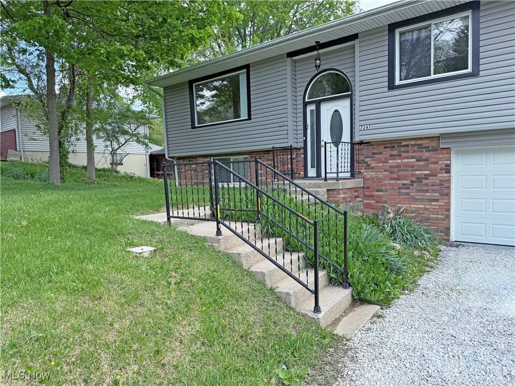 Northfield, OH 44067,7247 Kiltie LN