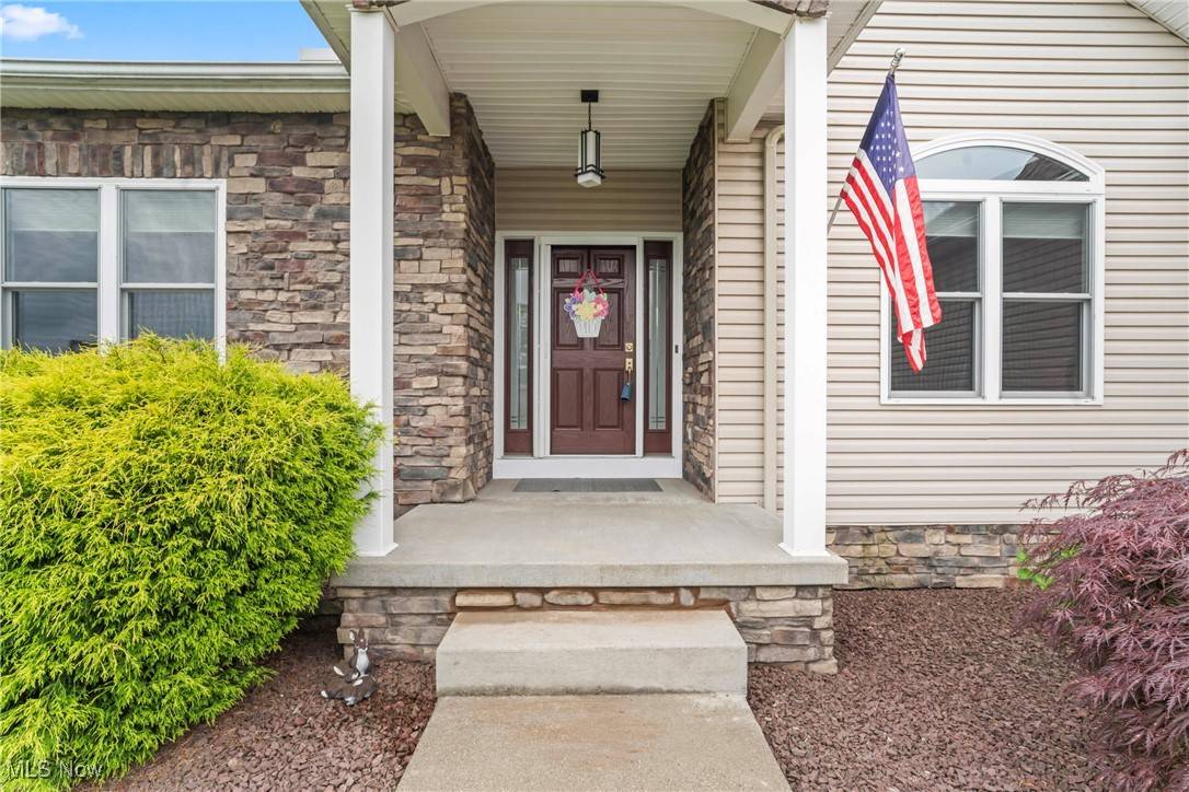 New Middletown, OH 44442,10310 Carrousel Woods DR