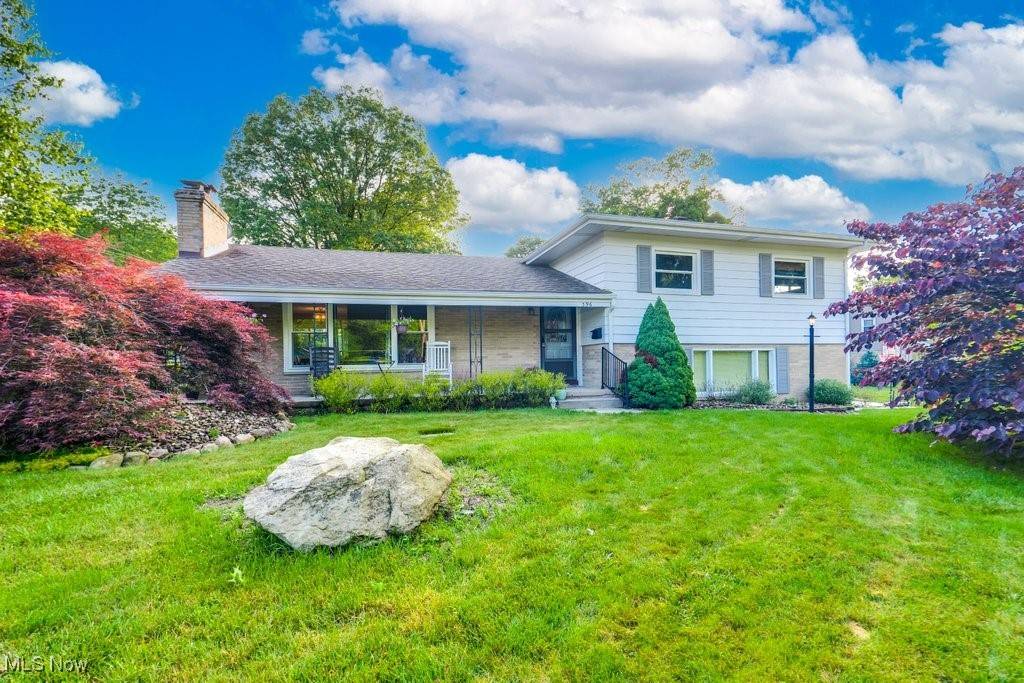 Akron, OH 44333,396 Sandhurst RD
