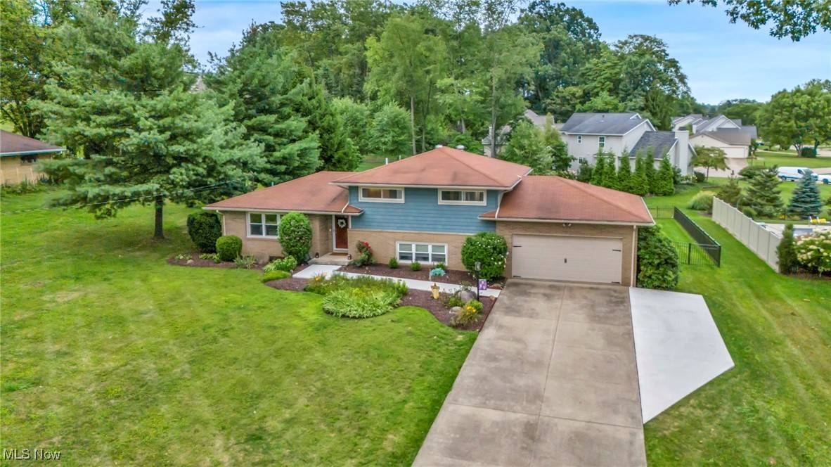 North Canton, OH 44720,6118 Echodell AVE NW