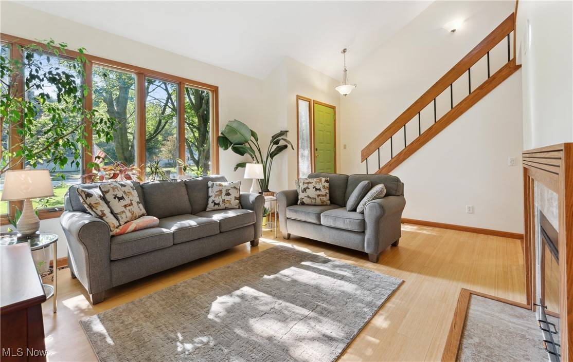 Oberlin, OH 44074,82 Pyle RD