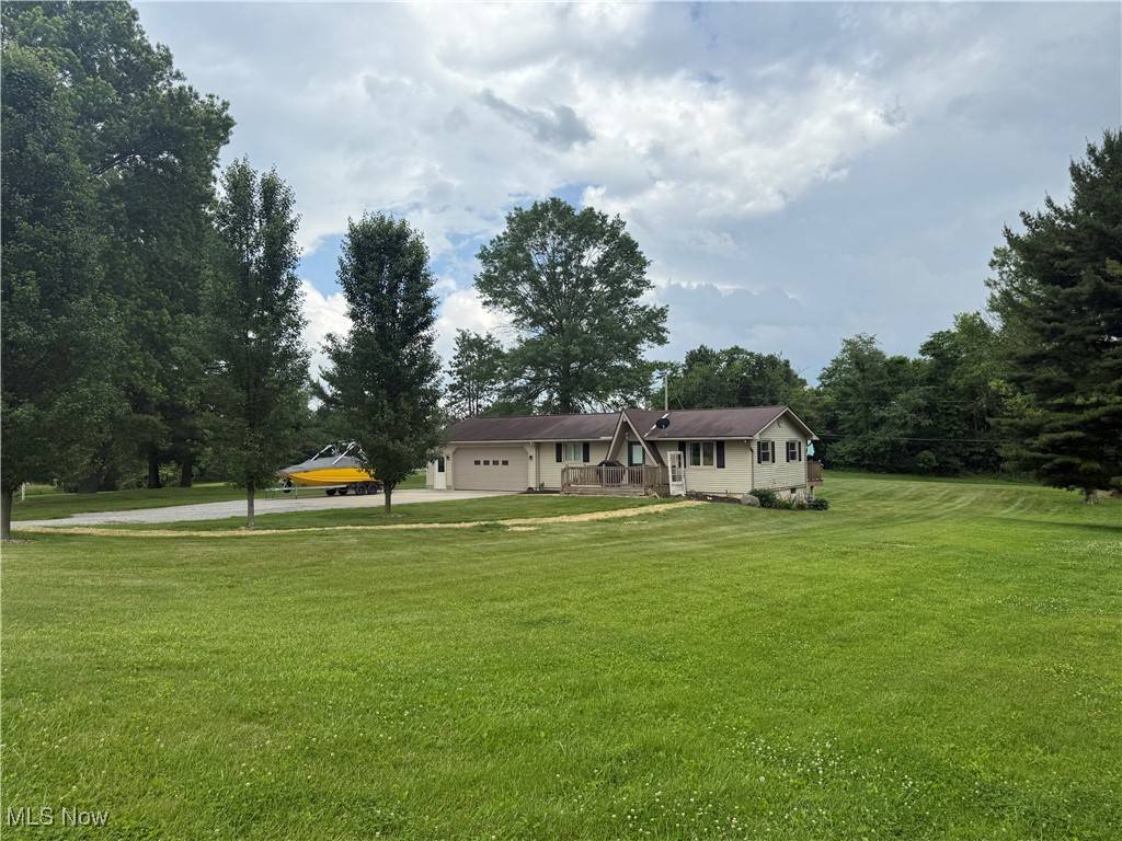Millersburg, OH 44654,7757 Buckhorn CV #1665-1666