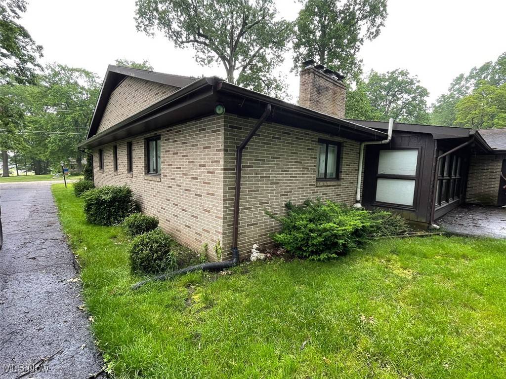 Hartville, OH 44632,307 Steffy AVE SW