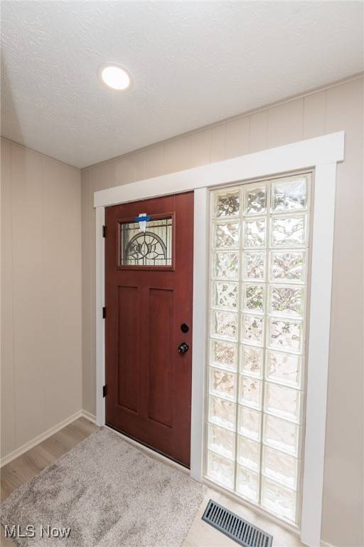 Strongsville, OH 44149,11039 Westwind Ct