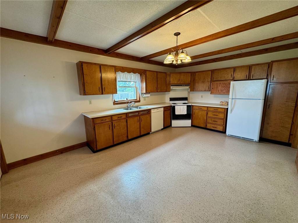Frazeysburg, OH 43822,181 W 3rd ST
