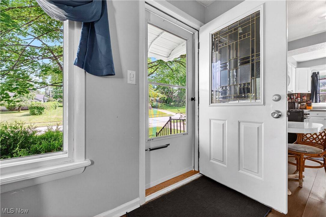 Parma, OH 44134,3812 Center DR