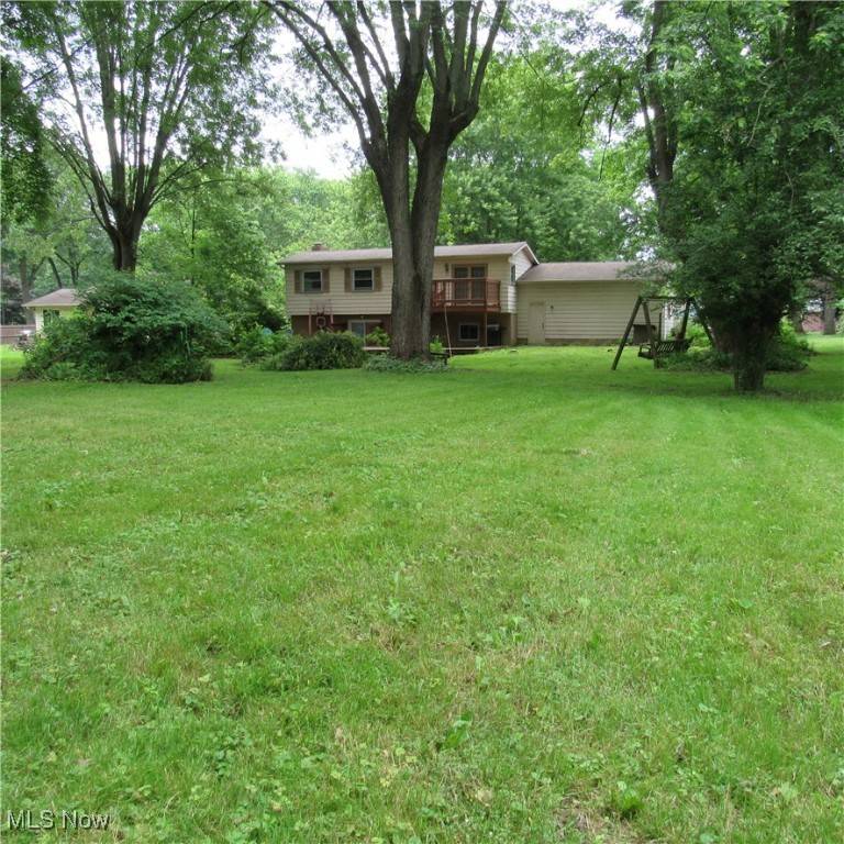 Akron, OH 44319,533 Sturgeon DR