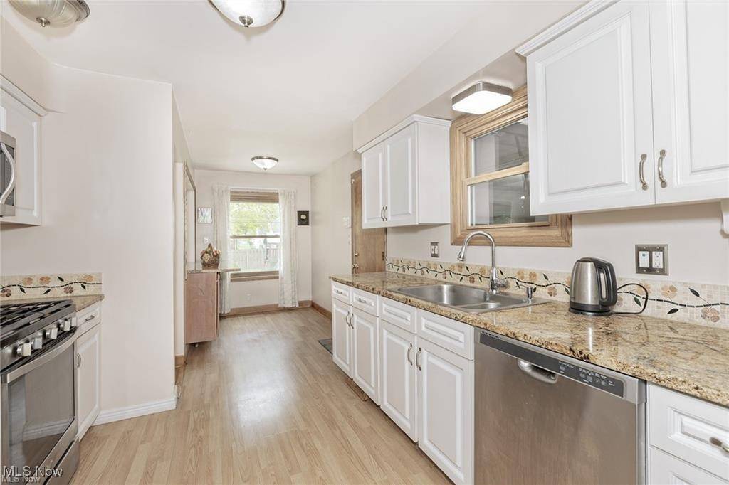 Lyndhurst, OH 44124,4938 N Sedgewick RD