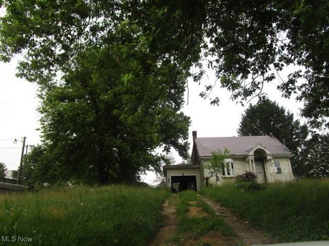 Zanesville, OH 43701,2037 Chandlersville RD
