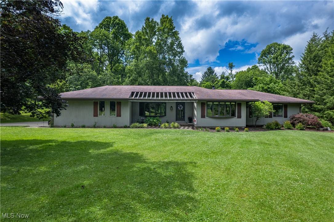 Parkersburg, WV 26104,32 Duncan LN
