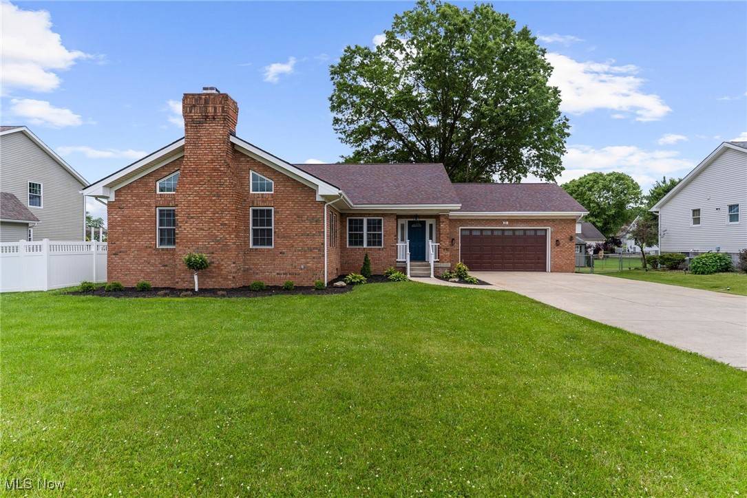 Hubbard, OH 44425,381 Lauretta LN