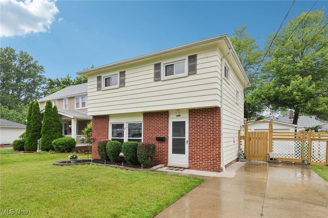 Willowick, OH 44095,30221 Harrison ST