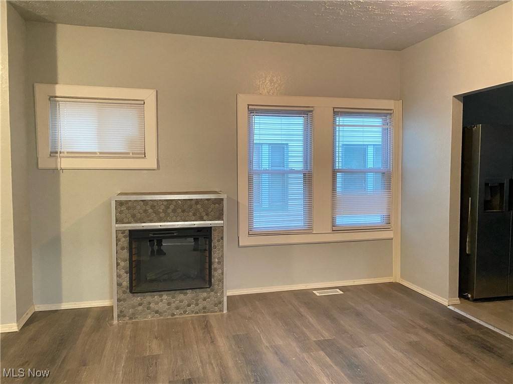 Cleveland, OH 44120,3524 E 138th ST