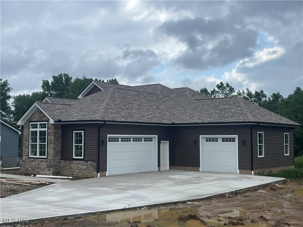 North Canton, OH 44720,1224 Marquardt AVE NW