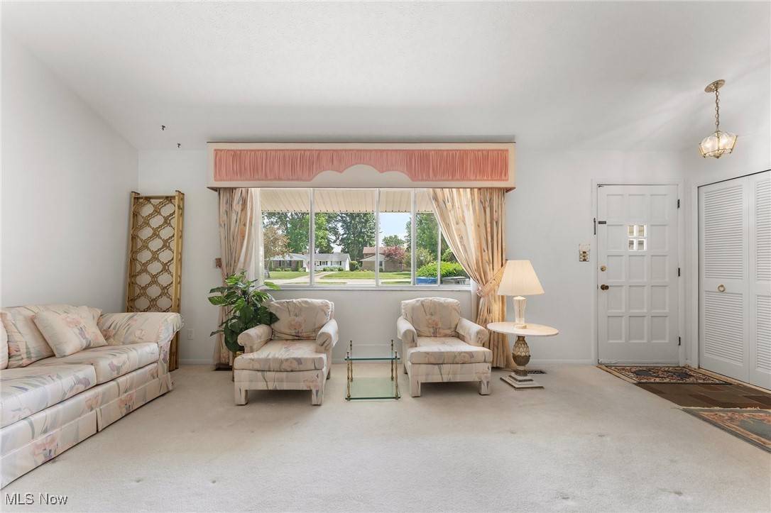 North Olmsted, OH 44070,24622 Mitchell DR