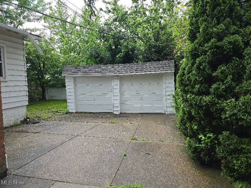 Garfield Heights, OH 44125,10713 Penfield AVE