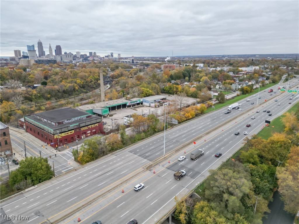 Cleveland, OH 44113,3400 Vega AVE