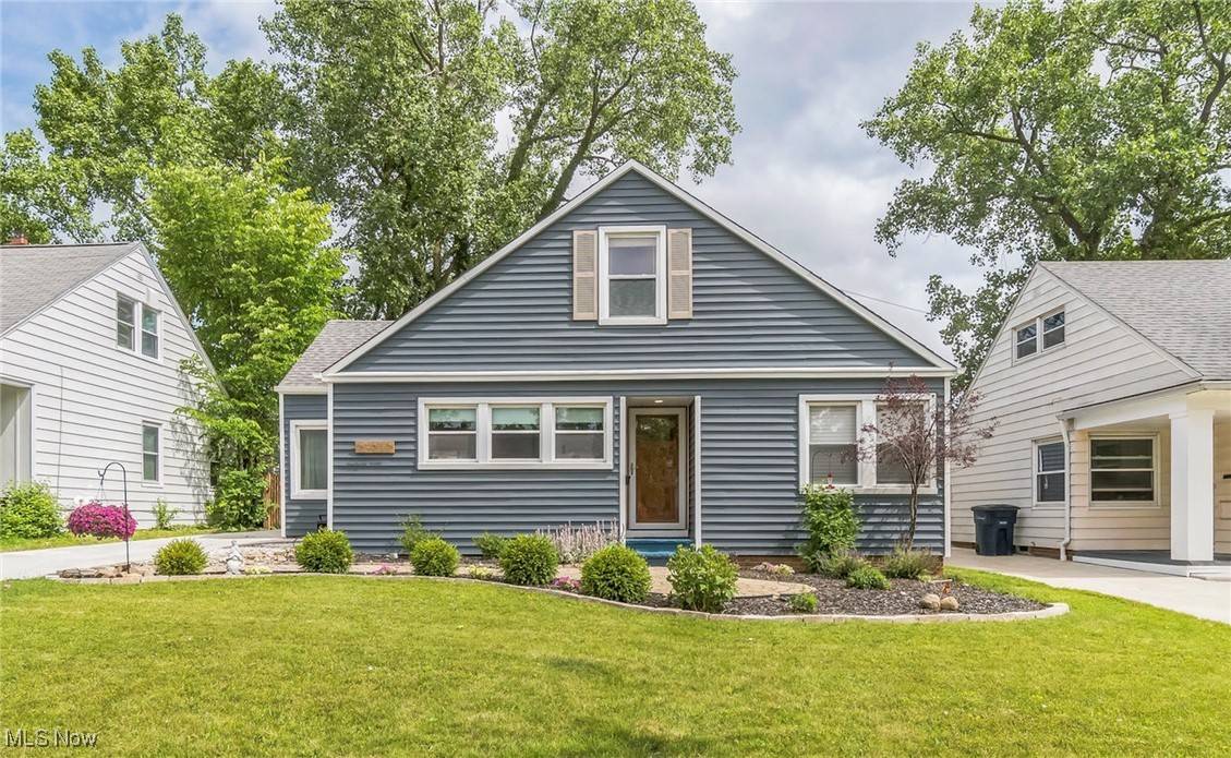 Beachwood, OH 44122,23919 Edgehill DR