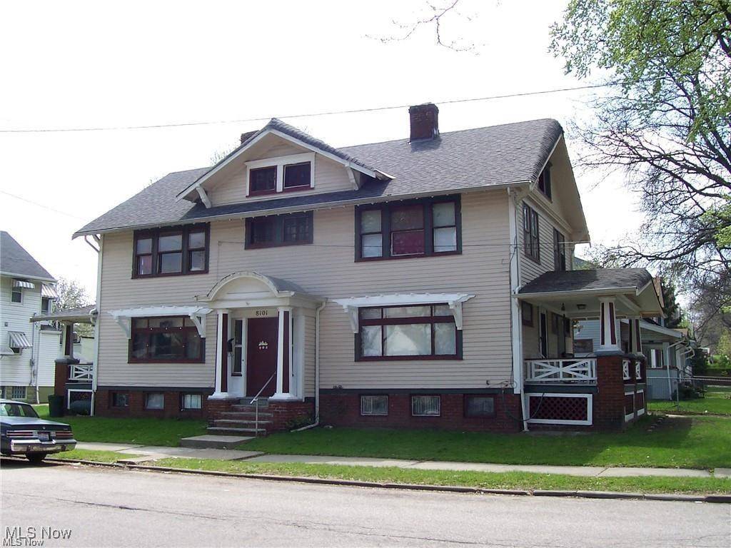 Cleveland, OH 44102,3211 W 82nd ST