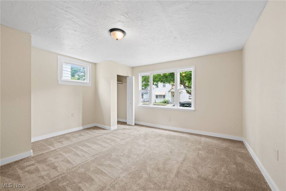 Cleveland, OH 44109,3314 W 32nd ST