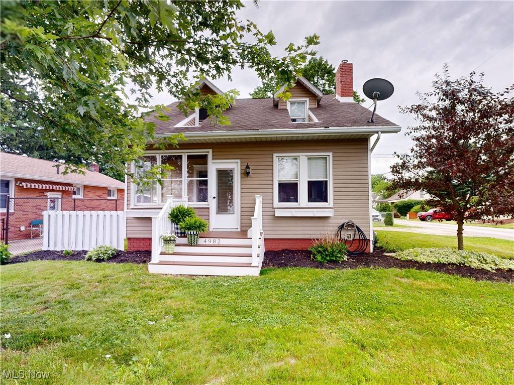 Canton, OH 44710,4982 14th ST SW