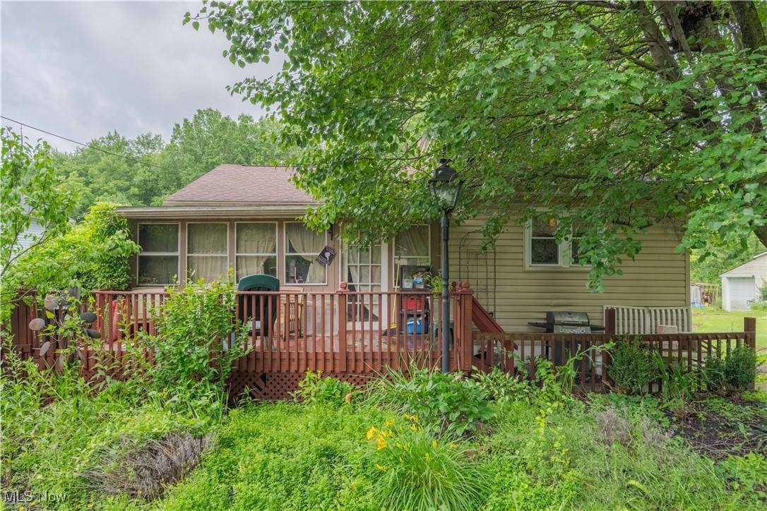 Tallmadge, OH 44278,868 S Munroe RD