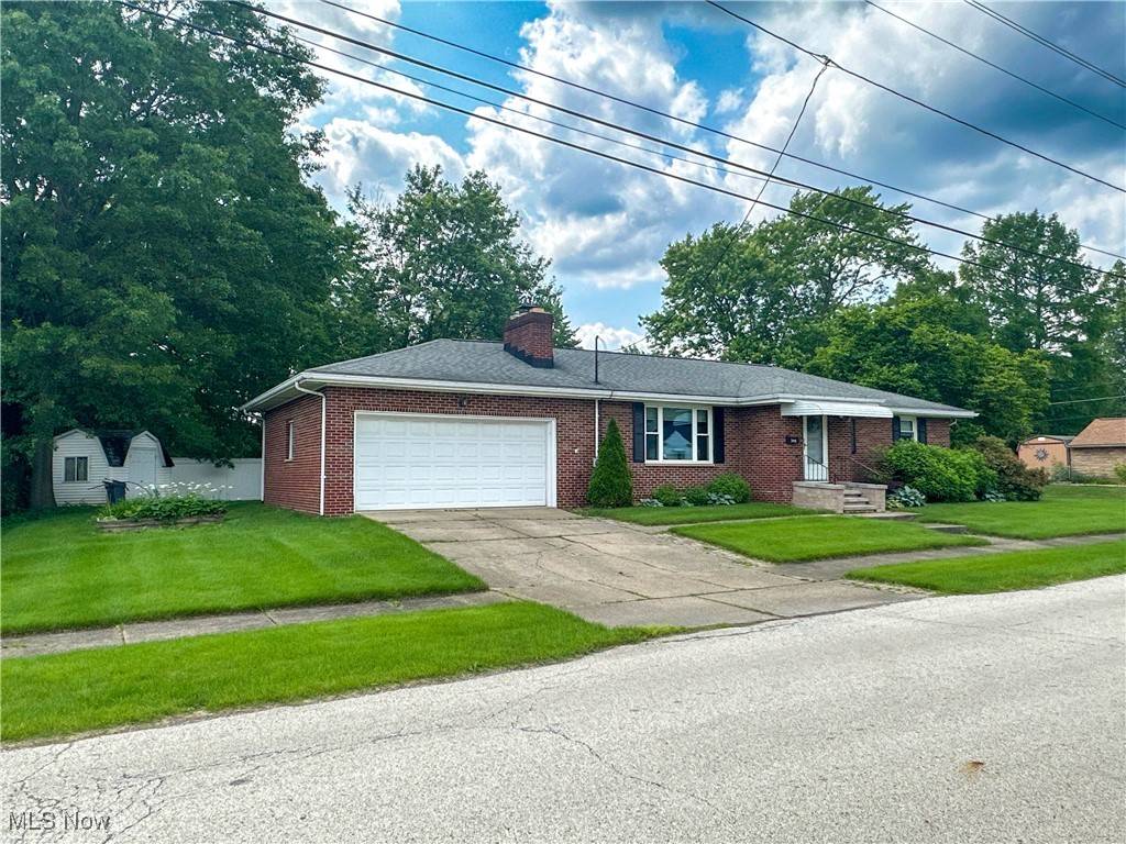 Barberton, OH 44203,344 17th ST NW