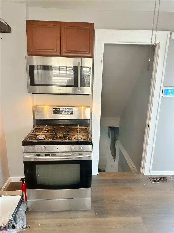 Cleveland Heights, OH 44121,3861 Kirkwood RD