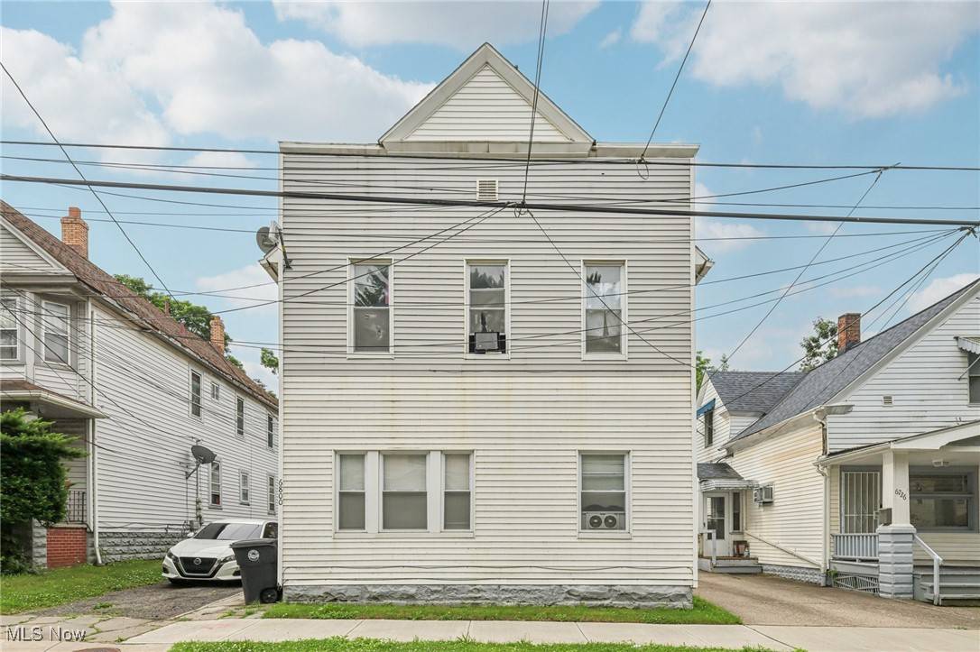 Cleveland, OH 44105,6800 Fullerton AVE