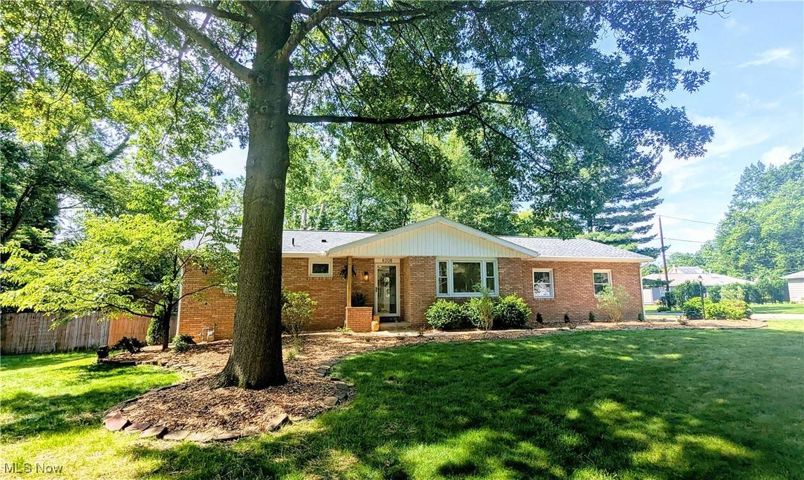 Massillon, OH 44646,8208 Milmont ST NW