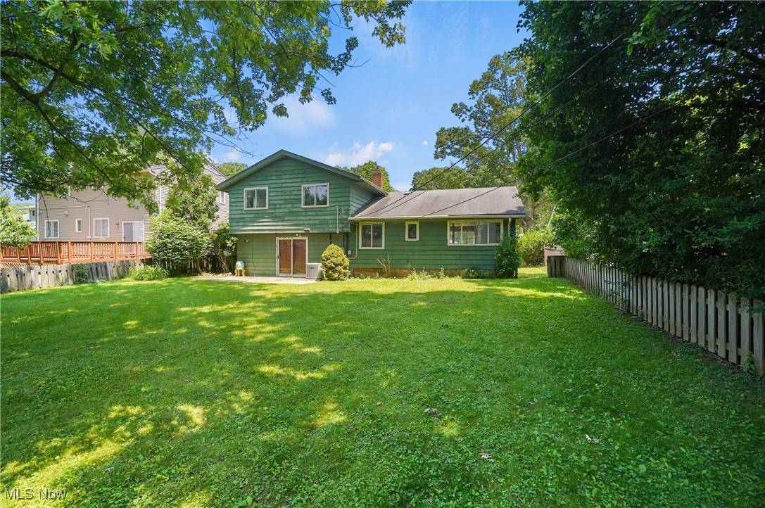 Solon, OH 44139,6572 Edgemoor AVE