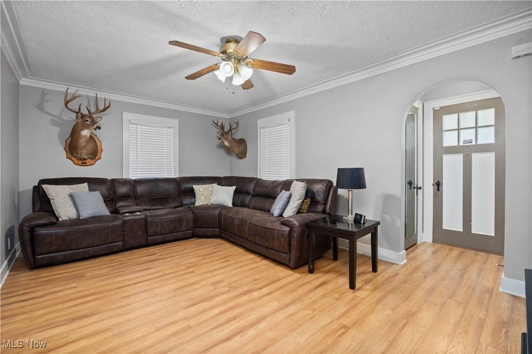 Lorain, OH 44053,1457 Madison AVE
