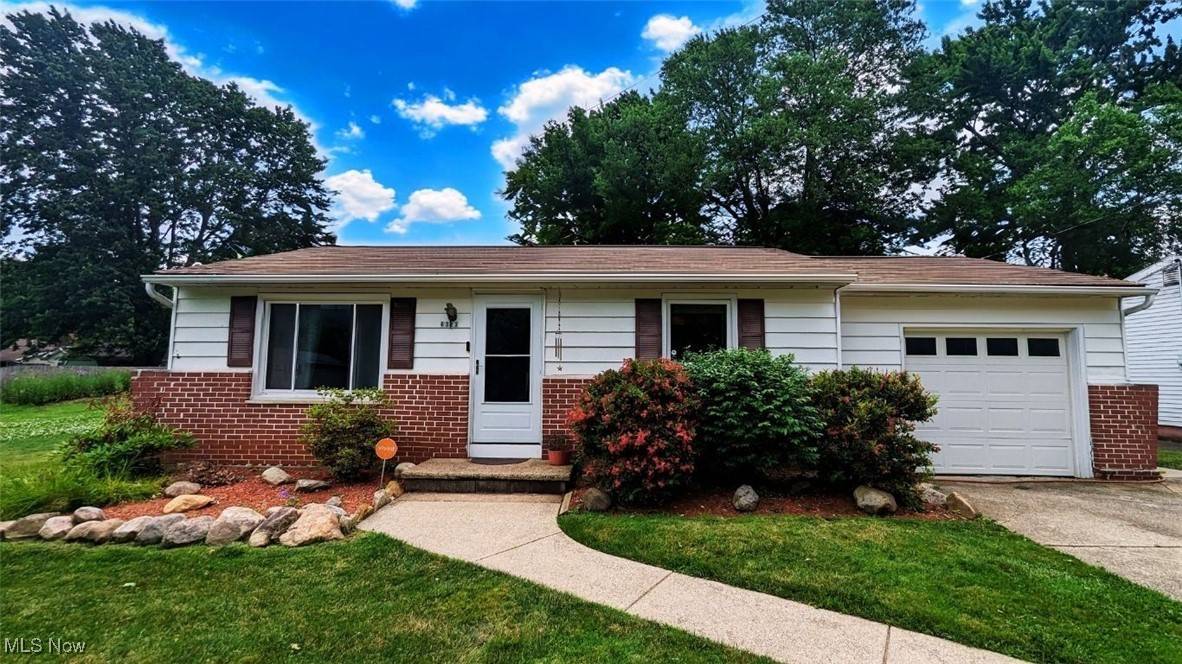 North Ridgeville, OH 44039,6323 Olive AVE