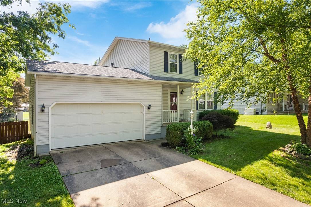 Canal Fulton, OH 44614,7298 Stonehill AVE NW