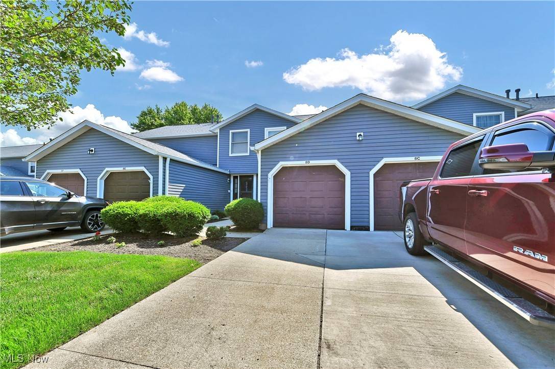 Medina, OH 44256,4757 Ledgewood DR #8D