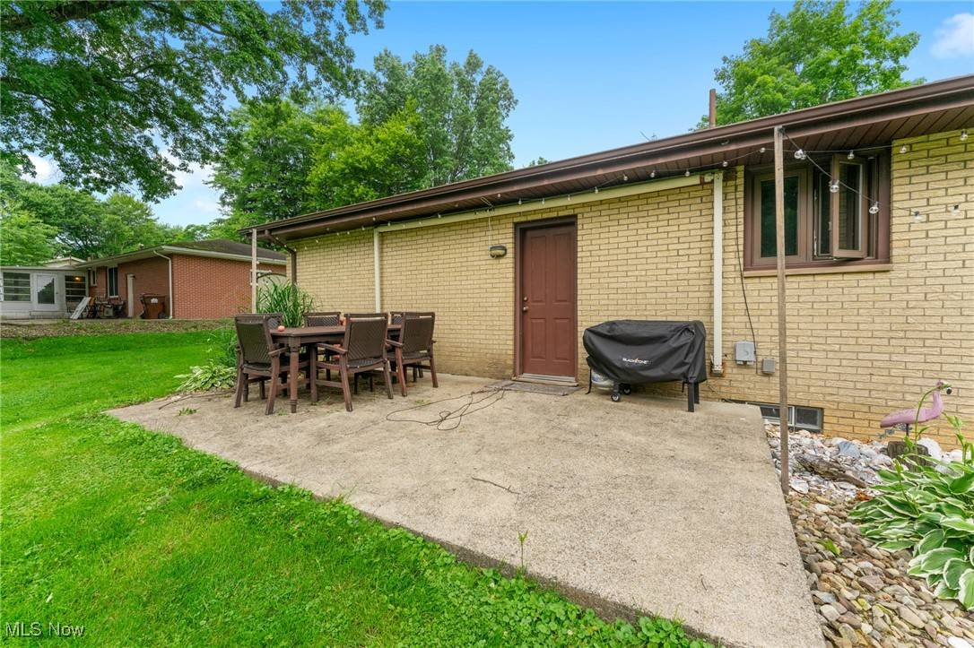 Masury, OH 44438,7596 Connelly RD