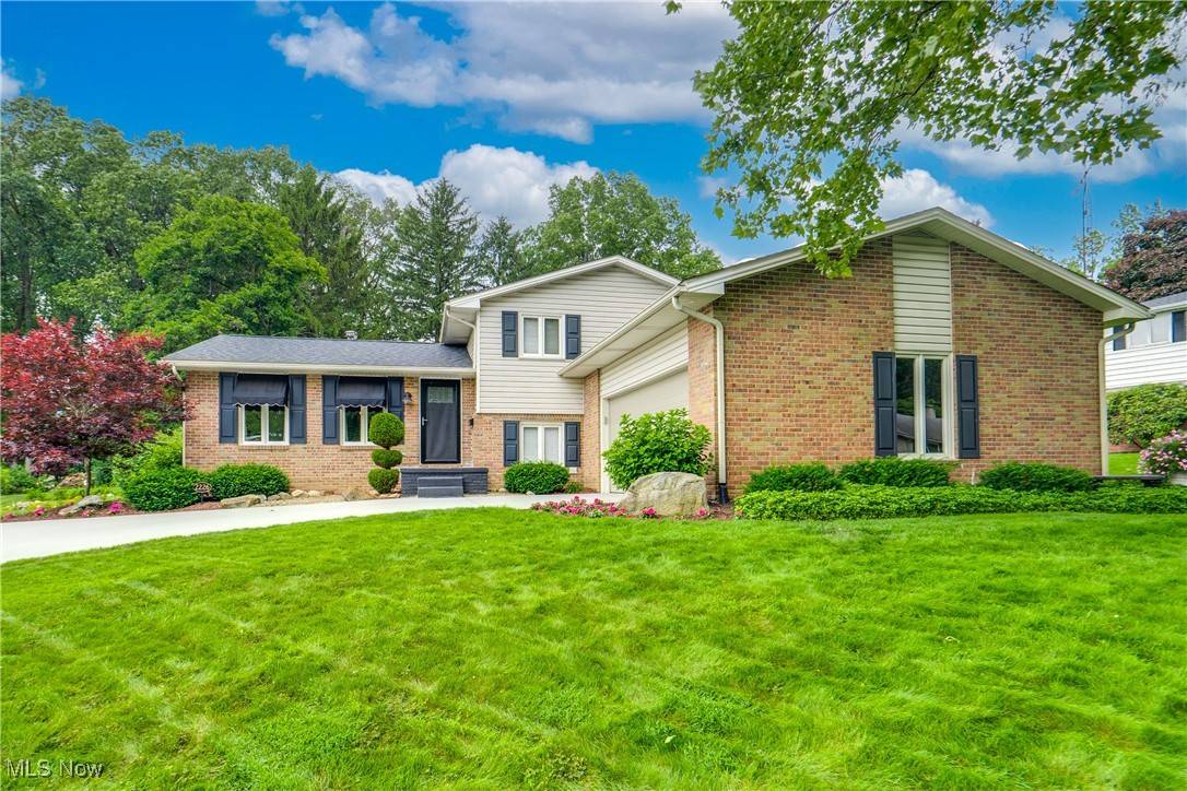 Massillon, OH 44646,2226 Colonial Pkwy NE