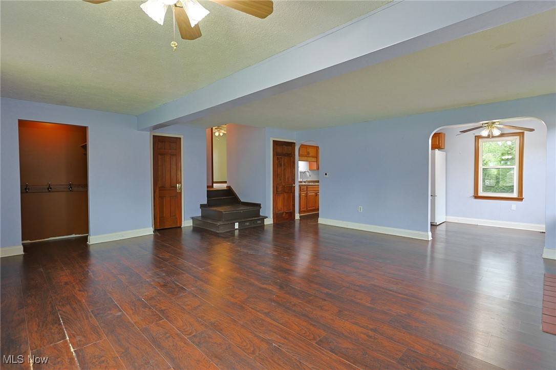Canal Fulton, OH 44614,348 Poplar ST